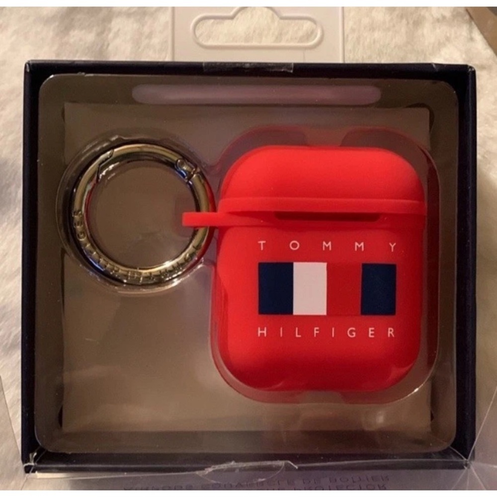 🇺🇸 TOMMY HILFIGER Red Air Pods Case Cover NIB
